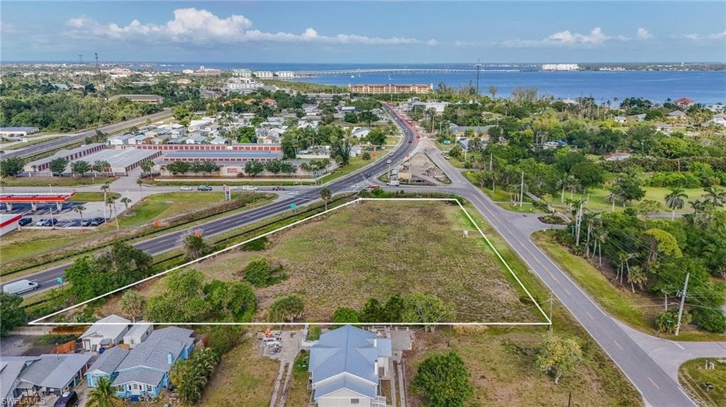 25229 Marion AVE, PUNTA GORDA FL 33950-4