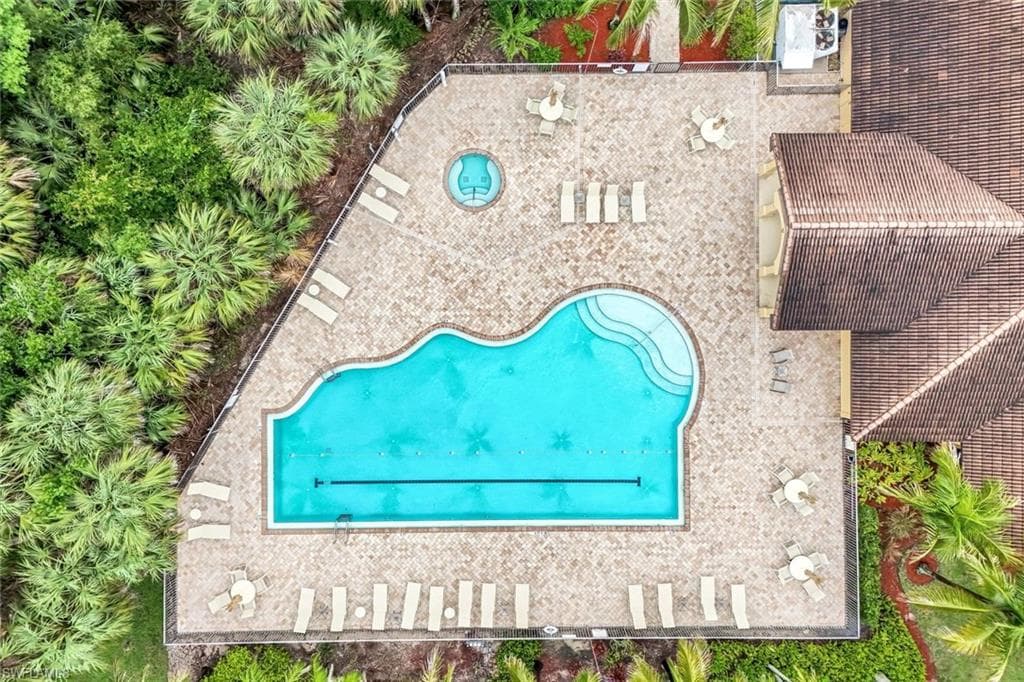 1089 Winding Pines CIR # 106, CAPE CORAL FL 33909-24