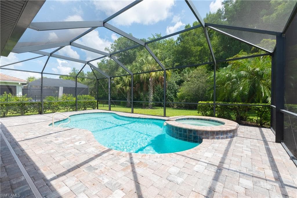 3322 Hampton BLVD, ALVA FL 33920-30