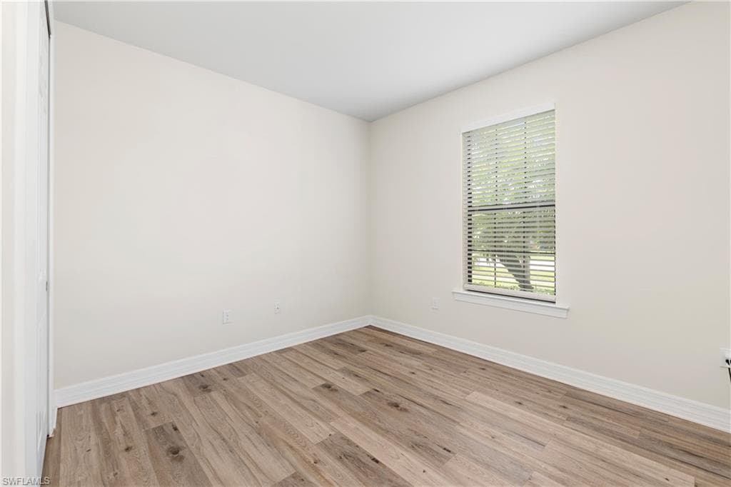 3322 Hampton BLVD, ALVA FL 33920-3