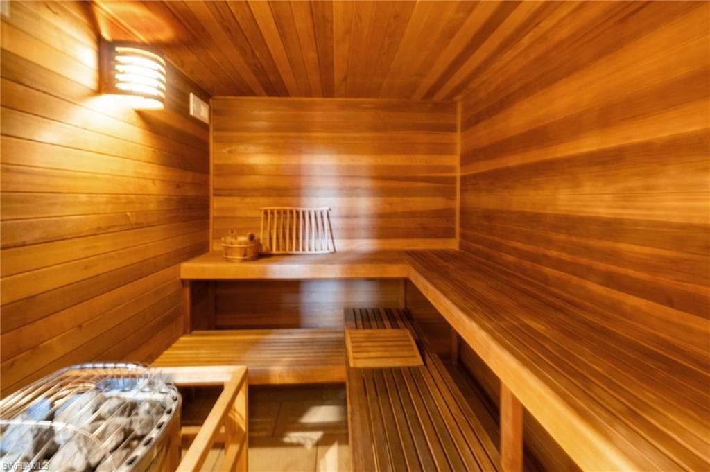 17291 Cherrywood CT # 8503, BONITA SPRINGS FL 34135-44