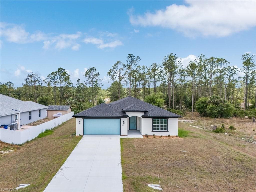 337 Woodburn DR, LEHIGH ACRES FL 33972-21