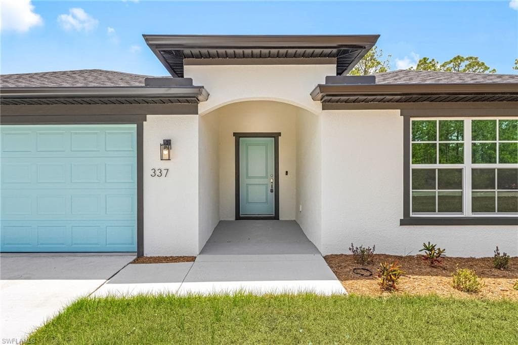 337 Woodburn DR, LEHIGH ACRES FL 33972-4