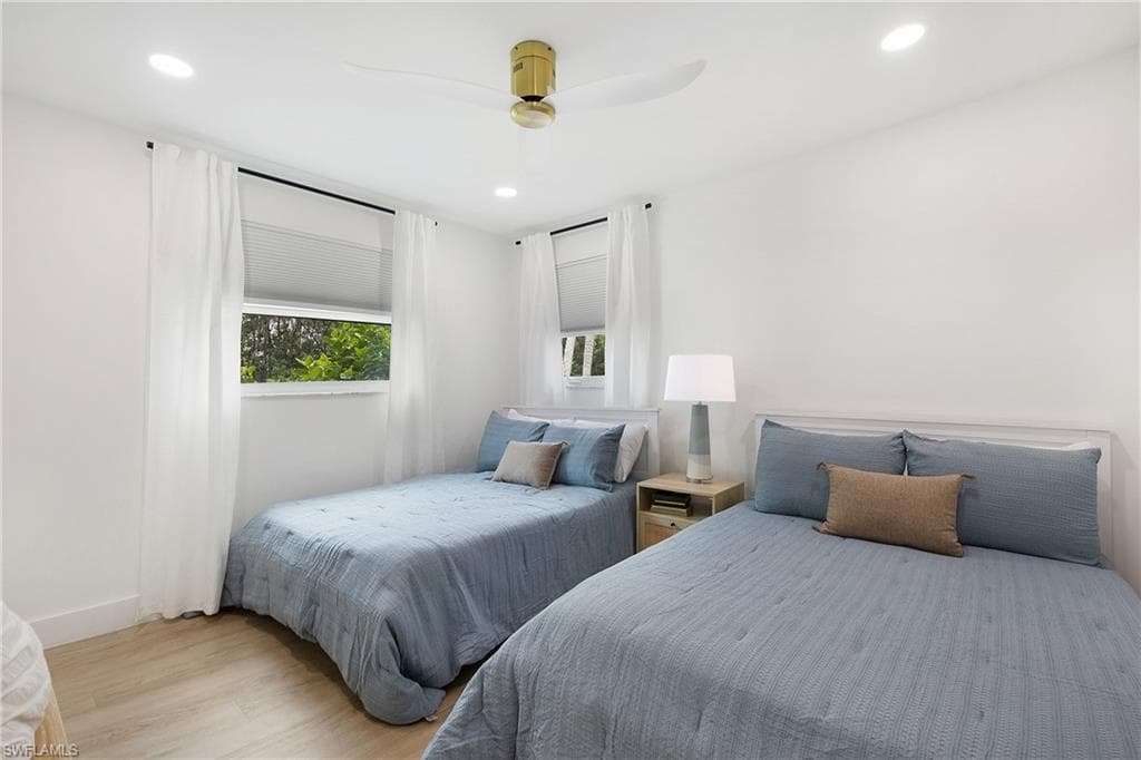 1549 Sandpiper ST # 89, NAPLES FL 34102-11