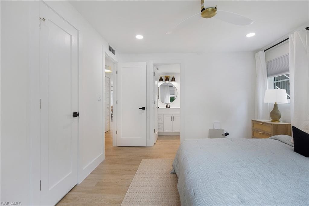 1549 Sandpiper ST # 89, NAPLES FL 34102-9