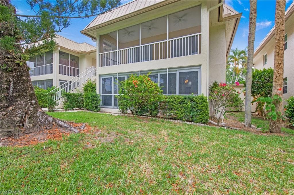 1549 Sandpiper ST # 89, NAPLES FL 34102-17