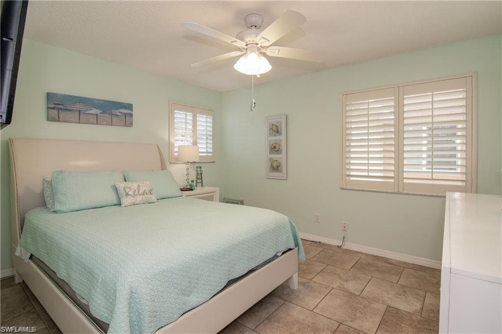 1400 Pompei LN # 21, NAPLES FL 34103-13