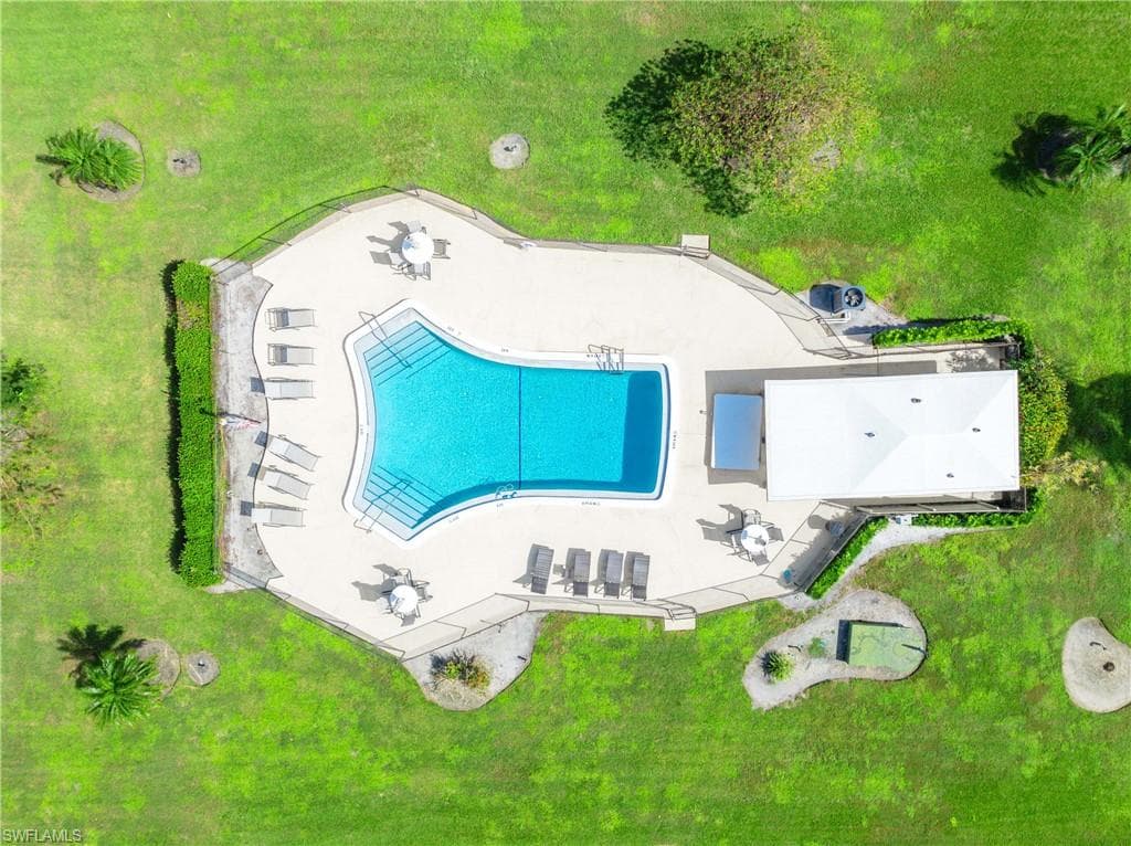 1400 Pompei LN # 21, NAPLES FL 34103-20