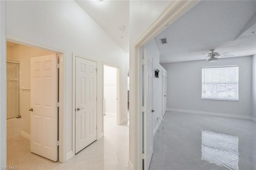 74 Silver Oaks CIR # 202, NAPLES FL 34119-30