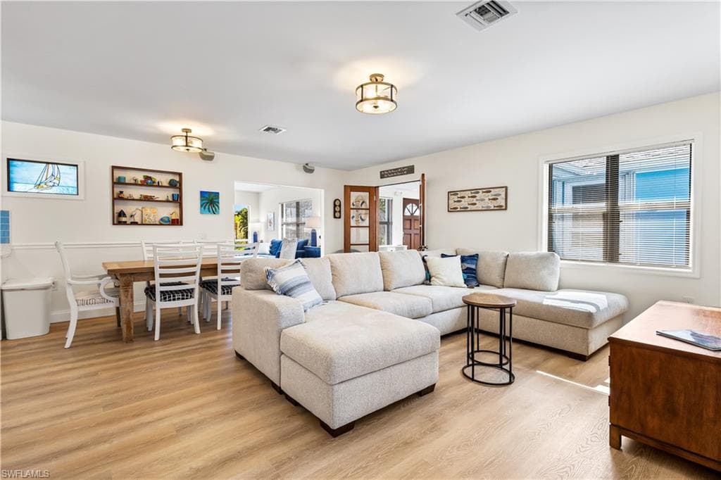 250 Ohio AVE, FORT MYERS BEACH FL 33931-12