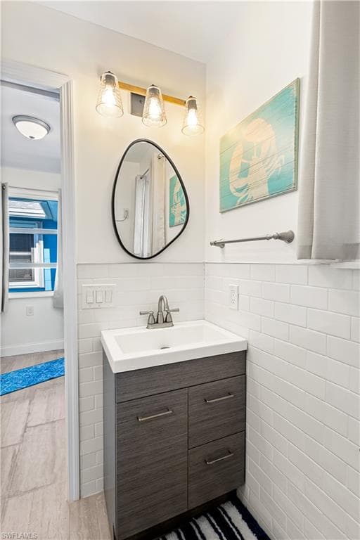 250 Ohio AVE, FORT MYERS BEACH FL 33931-32