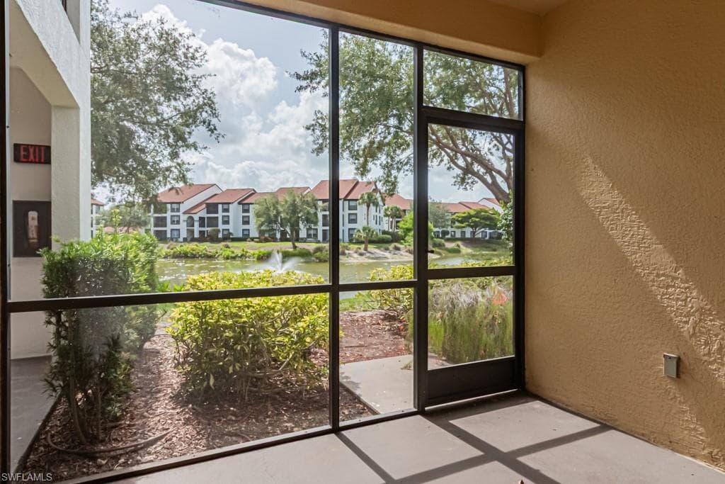 7935 Preserve CIR # 416, NAPLES FL 34119-12