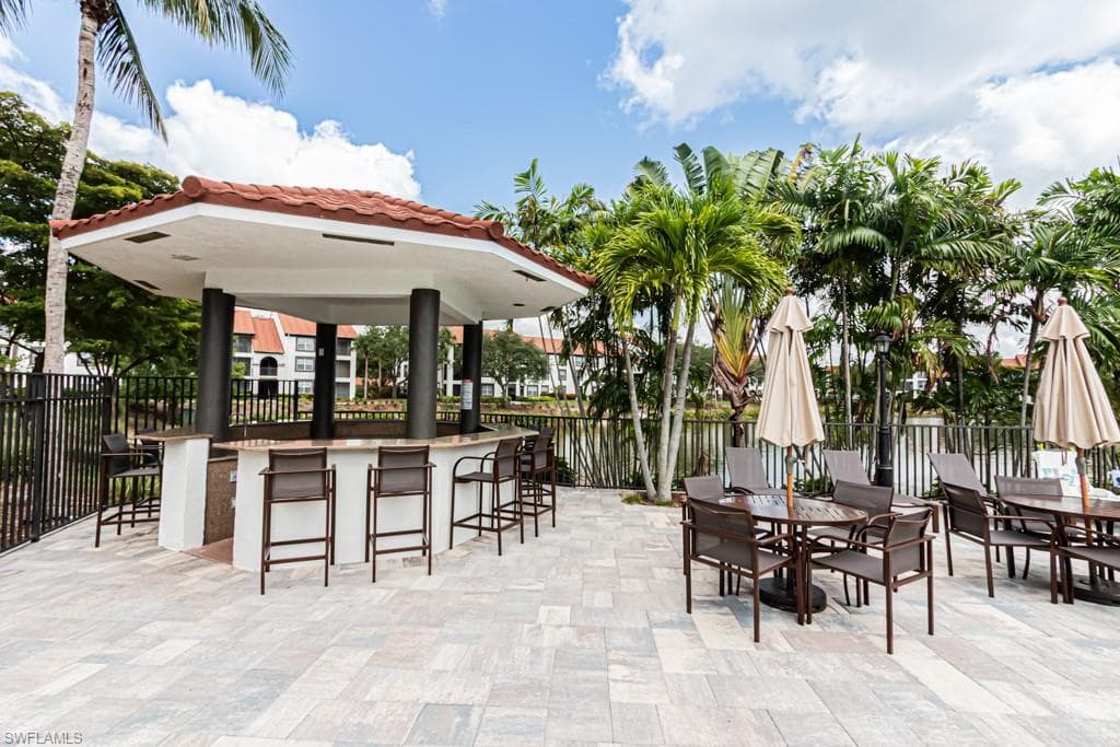 7935 Preserve CIR # 416, NAPLES FL 34119-3