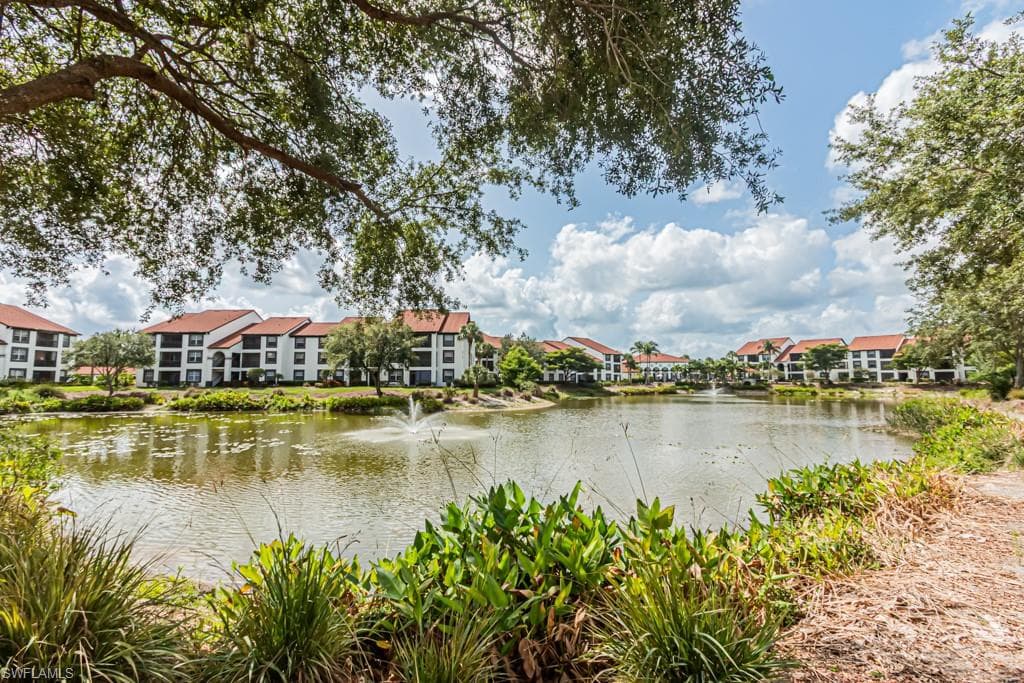 7935 Preserve CIR # 416, NAPLES FL 34119-7