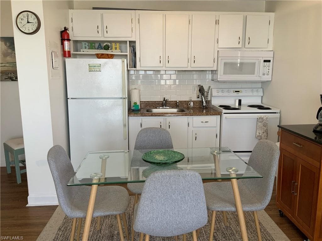 7360 Estero BLVD # 1102, FORT MYERS BEACH FL 33931-15