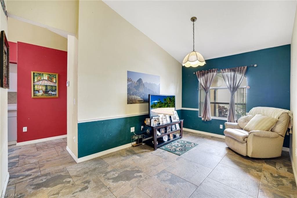 1920 Piccadilly Circus, NAPLES FL 34112-9