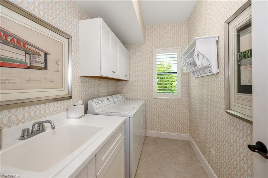 11569 Grey Egret CIR, FORT MYERS FL 33966-18