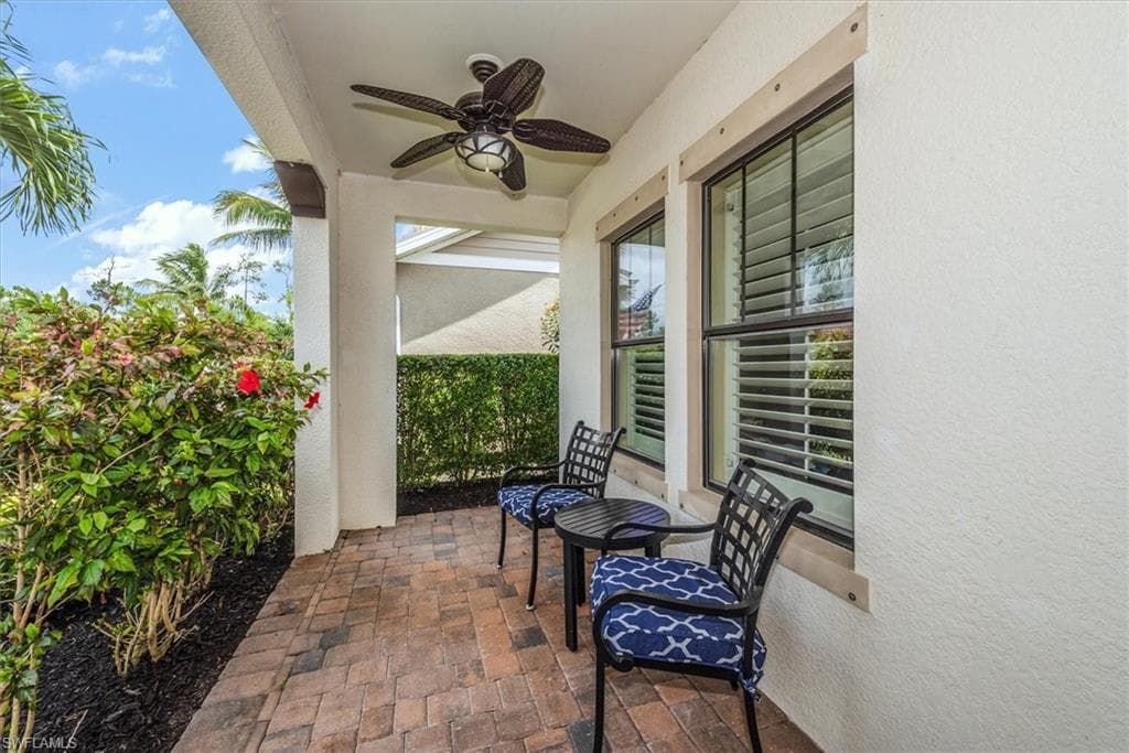 11569 Grey Egret CIR, FORT MYERS FL 33966-3