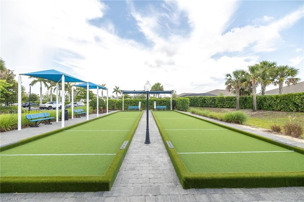 3289 Baravaldo CIR, CAPE CORAL FL 33909-27