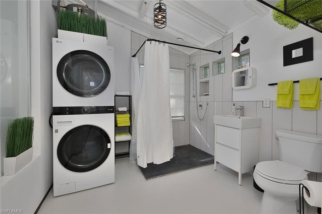 1483 Bembury DR, NAPLES FL 34102-11