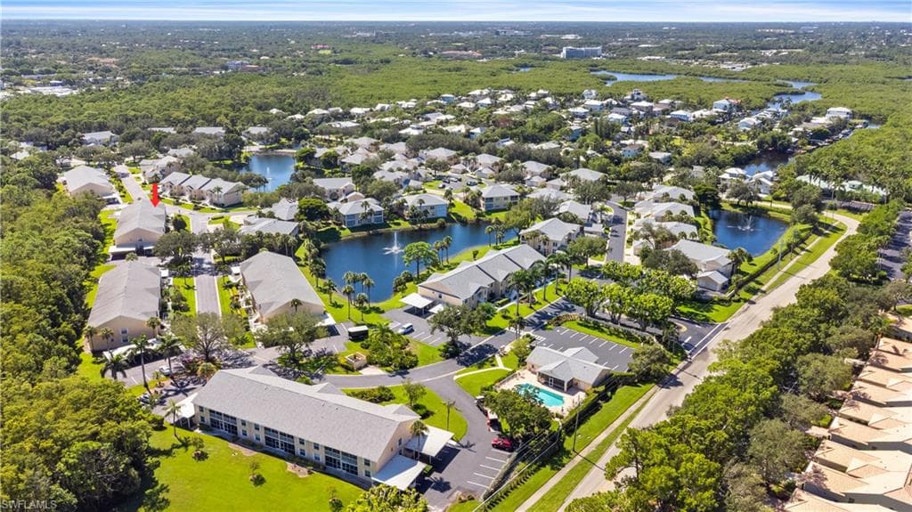 757 Wiggins Lake DR # 106, NAPLES FL 34110-35