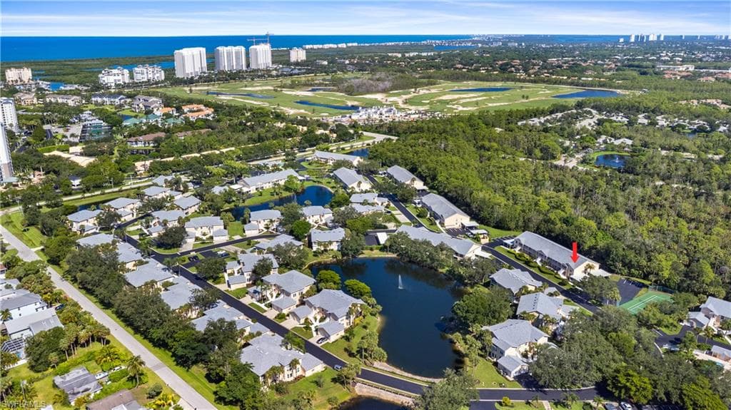 757 Wiggins Lake DR # 106, NAPLES FL 34110-32