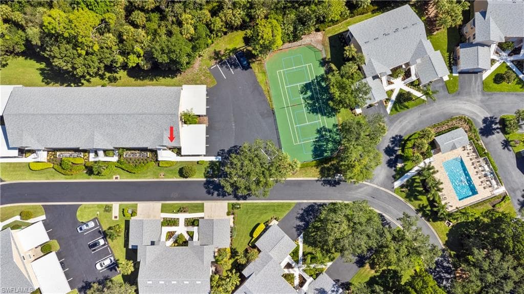 757 Wiggins Lake DR # 106, NAPLES FL 34110-36