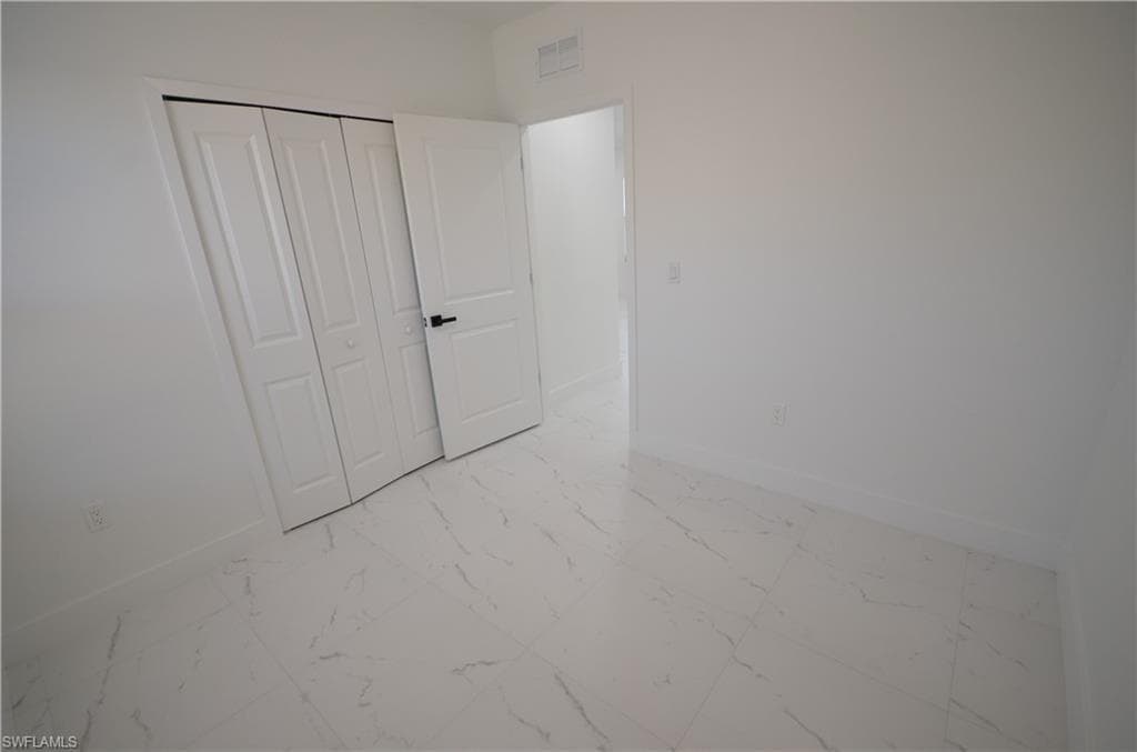 2132 Barker BLVD-21