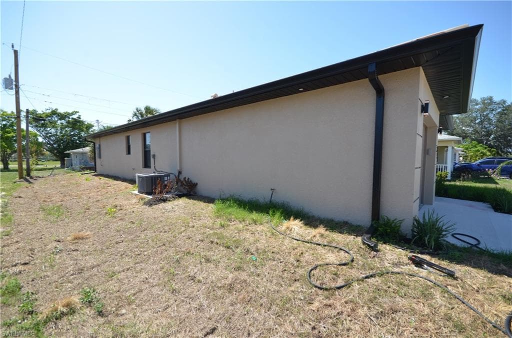 2132 Barker BLVD-31
