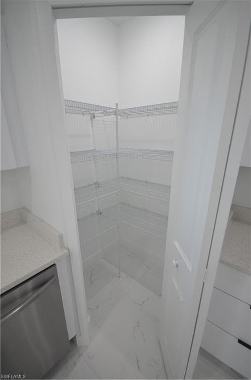 2132 Barker BLVD-9