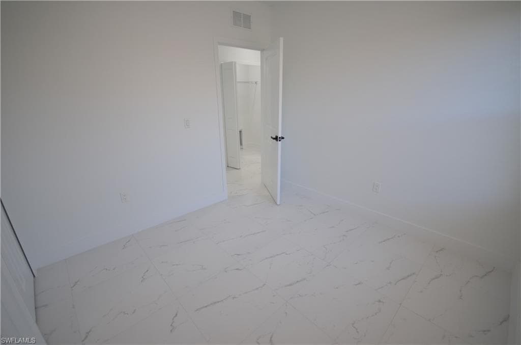 2132 Barker BLVD-18