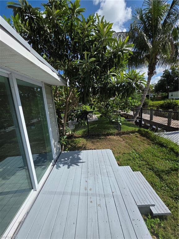 2248 Marina Park DR, FORT MYERS FL 33905-16