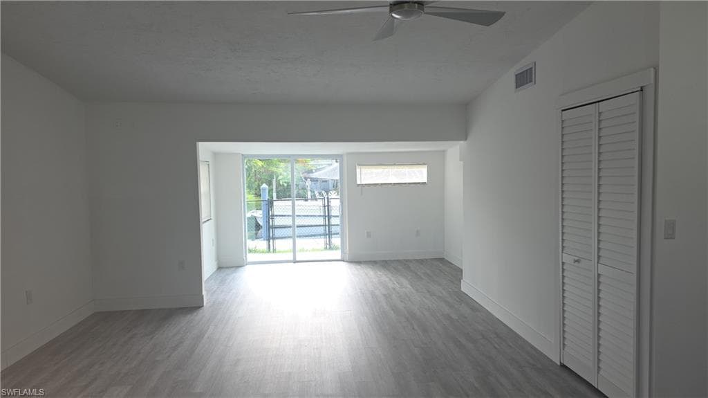 2248 Marina Park DR, FORT MYERS FL 33905-4