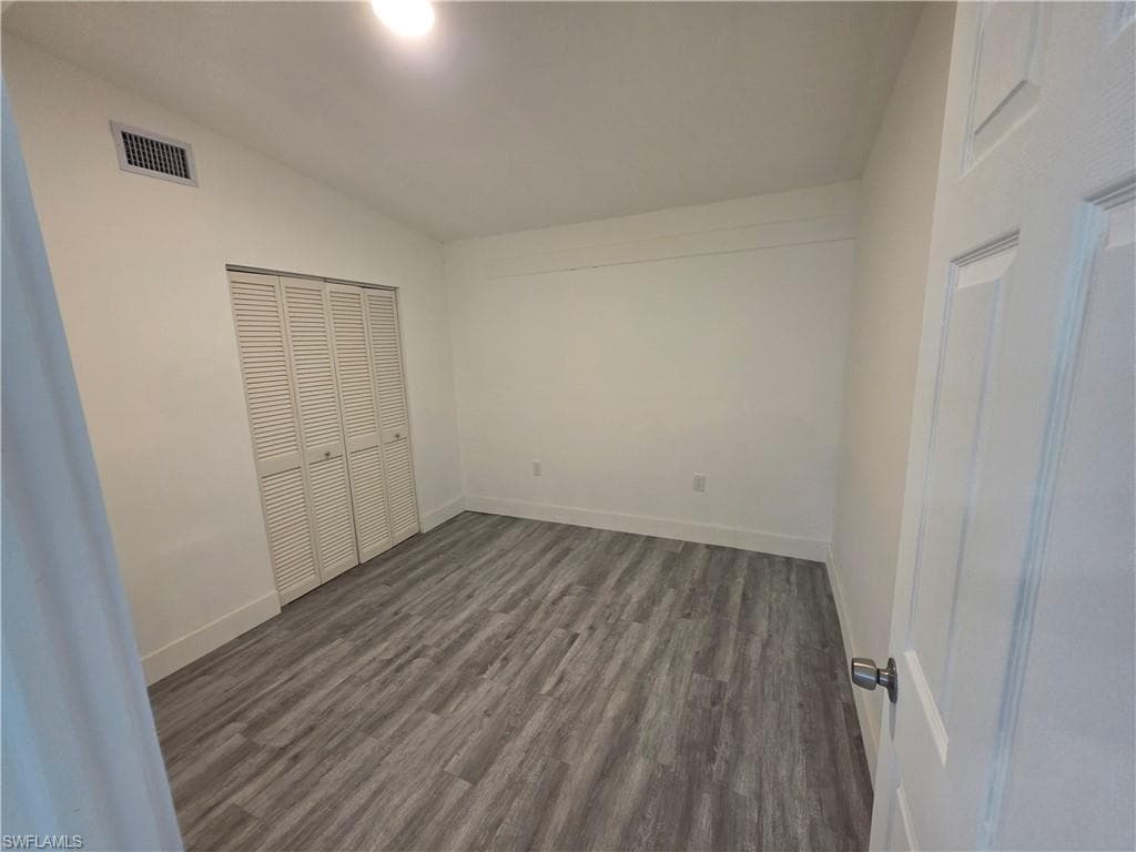 2248 Marina Park DR, FORT MYERS FL 33905-8