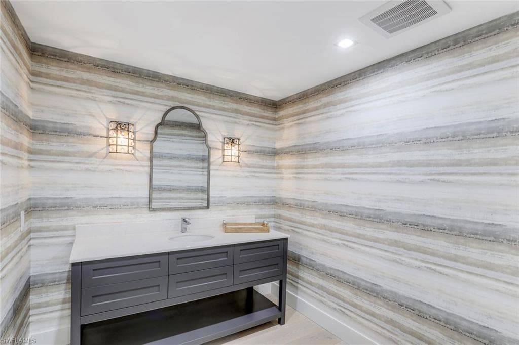 13915 Old Coast RD # 502, NAPLES FL 34110-17