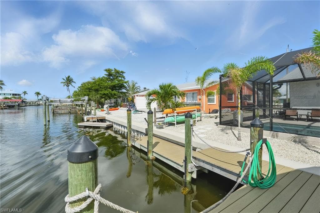 2749 Bruce ST, MATLACHA FL 33993-41