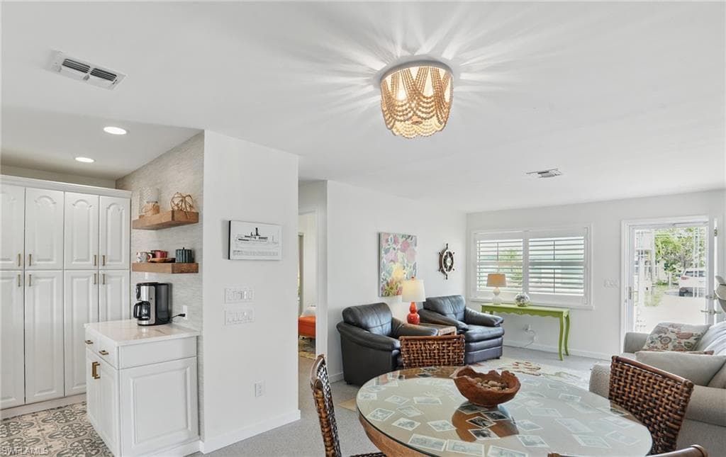 2749 Bruce ST, MATLACHA FL 33993-4