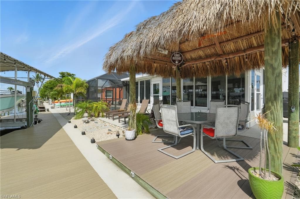 2749 Bruce ST, MATLACHA FL 33993-32