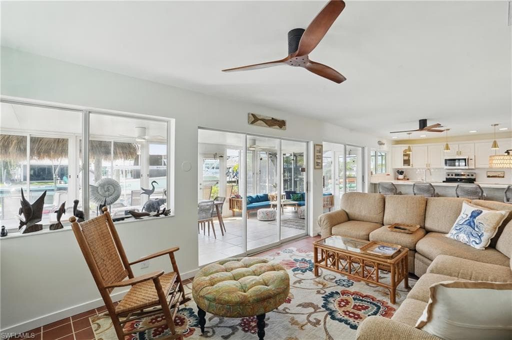 2749 Bruce ST, MATLACHA FL 33993-10