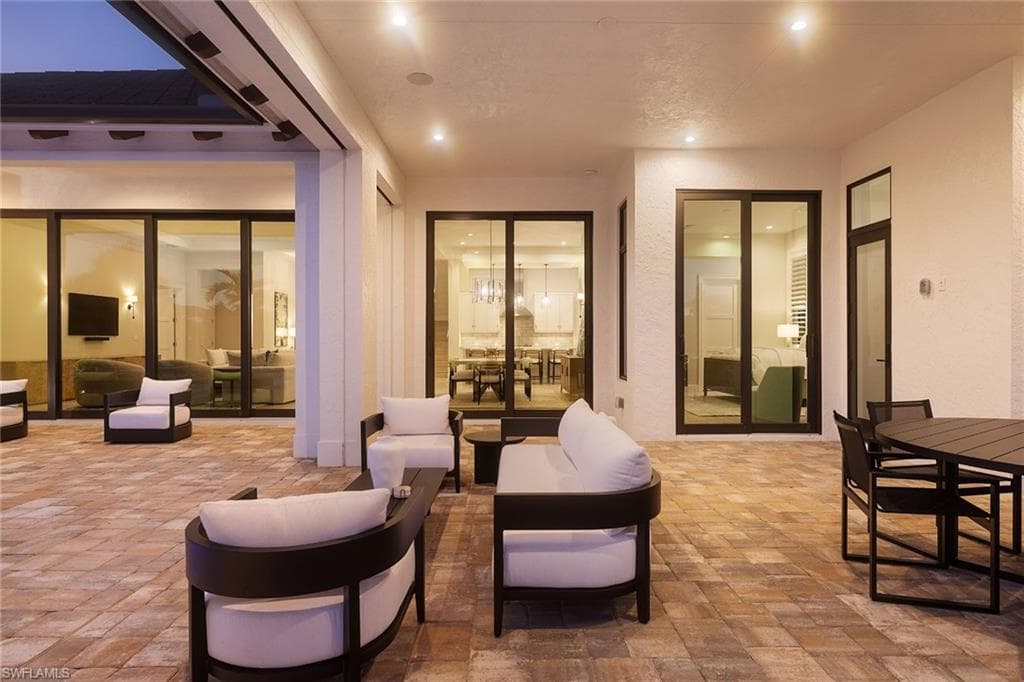 16776 Enclave CIR, NAPLES FL 34110-41