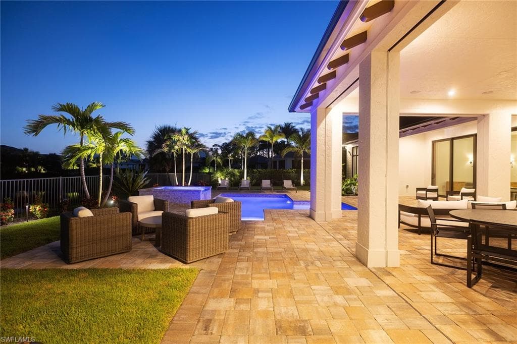 16776 Enclave CIR, NAPLES FL 34110-45