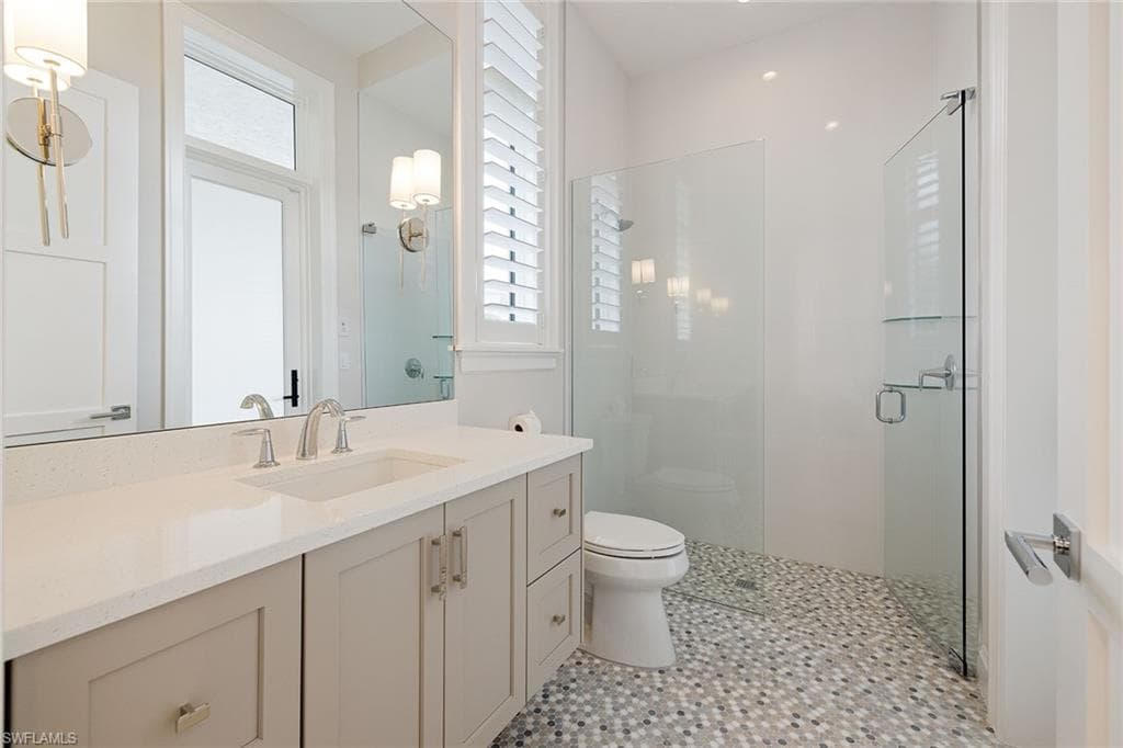 16776 Enclave CIR, NAPLES FL 34110-25