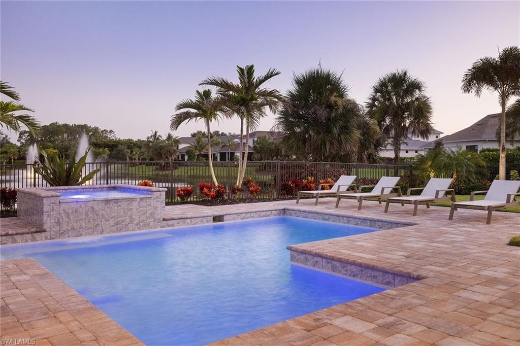 16776 Enclave CIR, NAPLES FL 34110-36