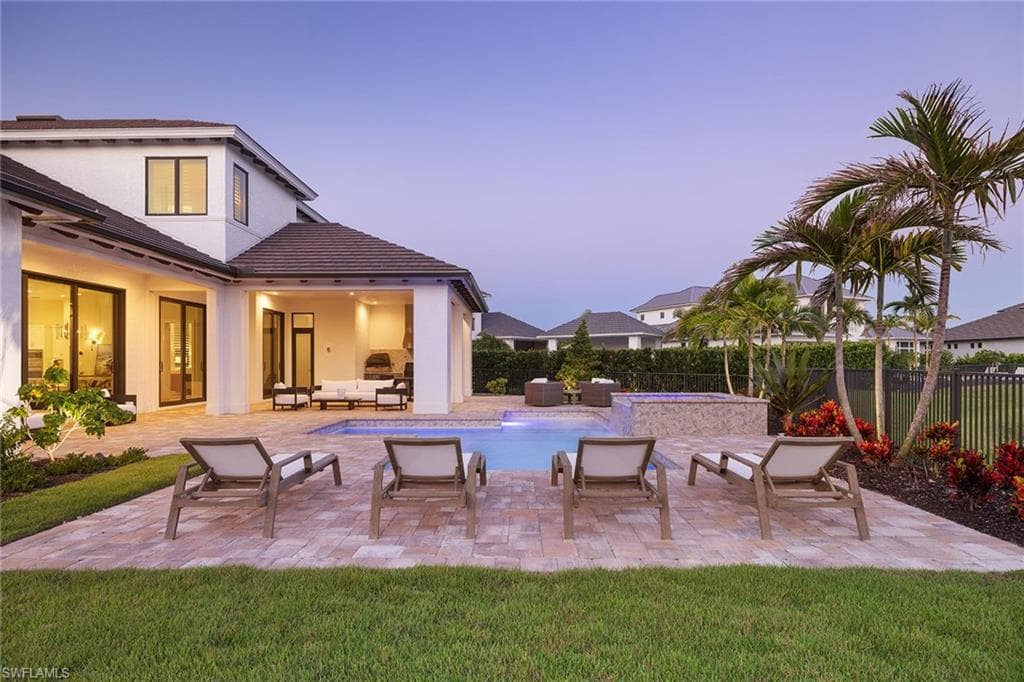 16776 Enclave CIR, NAPLES FL 34110-38