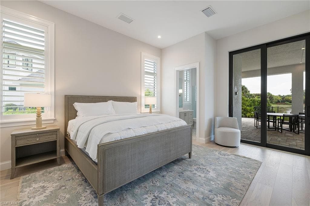 16776 Enclave CIR, NAPLES FL 34110-24