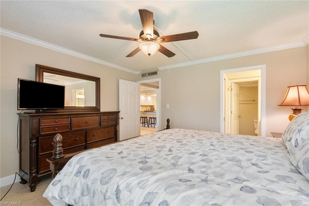 2264 Winkler AVE # 202, FORT MYERS FL 33901-10