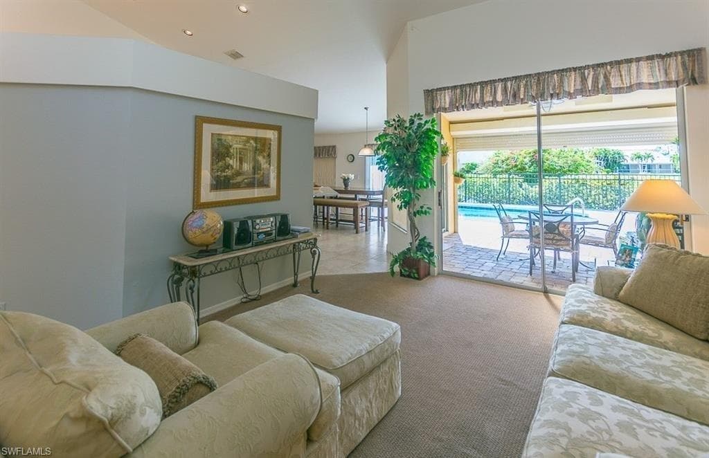 5077 Mabry DR, NAPLES FL 34112-4