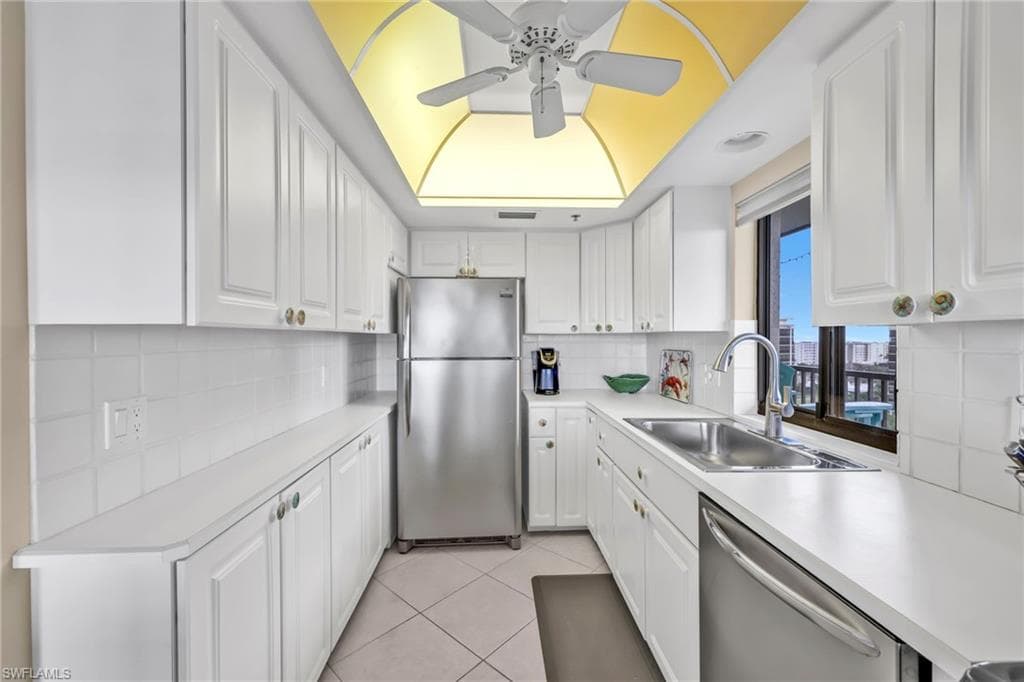 26235 Hickory BLVD # 9A, BONITA SPRINGS FL 34134-11