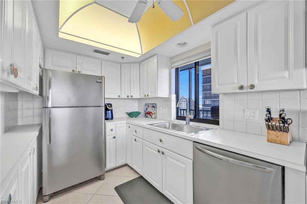 26235 Hickory BLVD # 9A, BONITA SPRINGS FL 34134-9