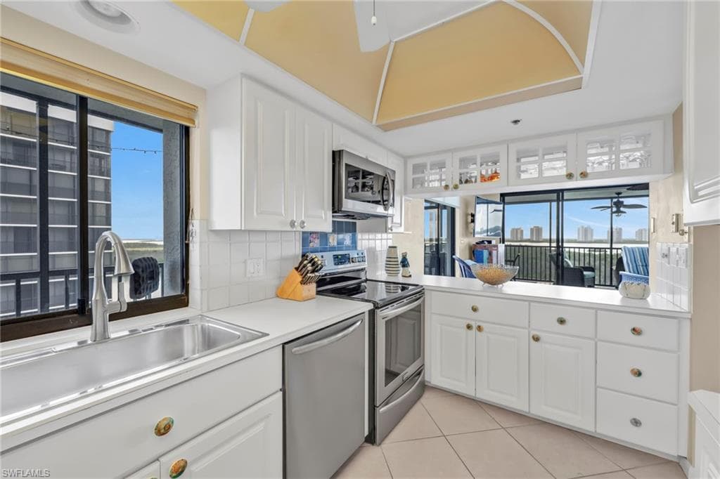 26235 Hickory BLVD # 9A, BONITA SPRINGS FL 34134-10